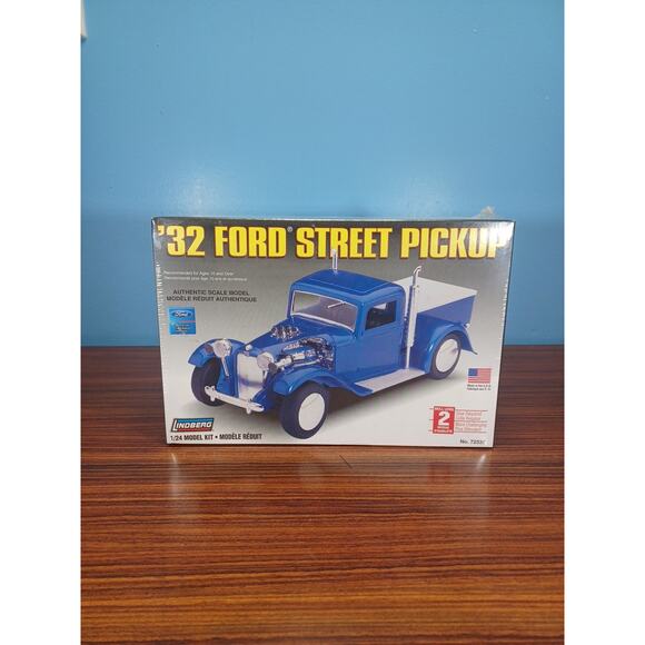 Lindberg Ford 1932 Street Rod Pickup 1:25 Model Kit # 72330 - Factory Sealed - Picture 1 of 8